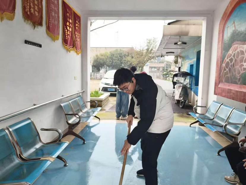 图三
